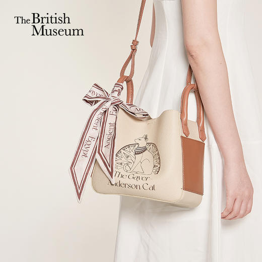 大英博物馆 盖亚·安德森猫系列 时尚拼色桶包手拎斜挎包 商品图0
