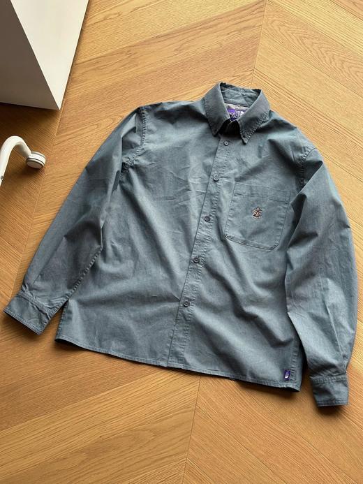 点此购买 北面紫标FFFES Button0Down Shirt男士刺绣长袖衬衫 md 293997 商品图3