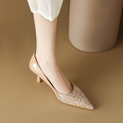 【预售5天】裸色亮片高跟鞋女酒杯跟浅口秋季新款拼接法式单鞋女YS&0306-4 商品图2