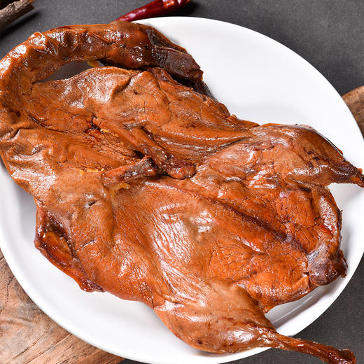 回味洪湖酱汁鸭300g左右，肉质鲜美，香辣醇厚，吮指回味，给您舌尖上的享受 商品图1