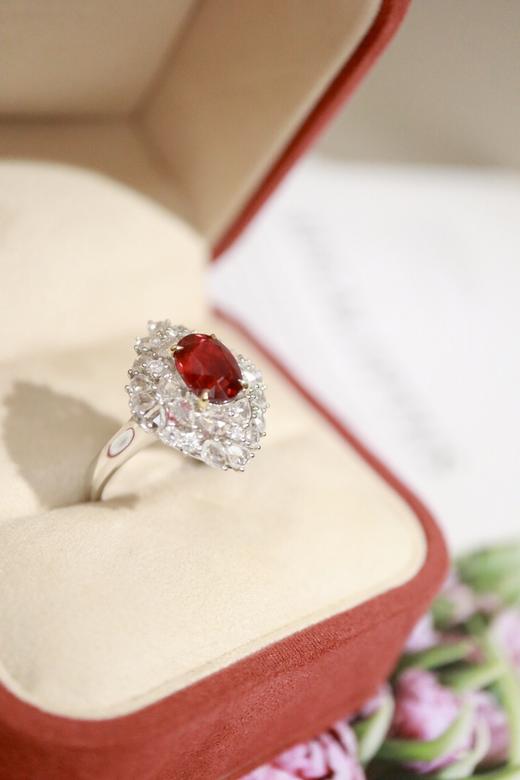 2.11ct 红宝石戒指 商品图3