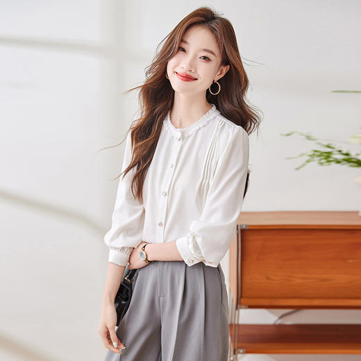 Q193新款长袖春秋气质衬衣白色洋气时尚小众设计感法式打底衬衫 商品图0