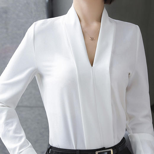 XZ-6311    V领雪纺春新爆职业装女装工作服打底衬衫时尚长袖衬衣 商品图1