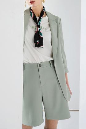 MISICAKOO/茉诗可可 薄荷浅绿西装短裤 13227