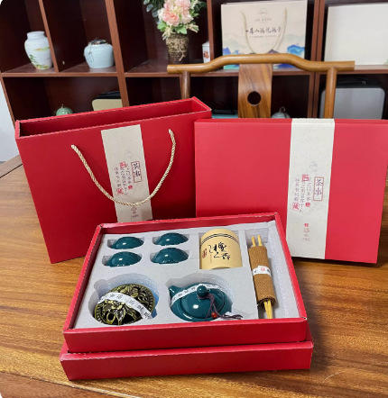 【国潮中国风礼品茶具】青瓷西施壶1壶4杯香炉檀香组合套装 中秋节送礼佳品  商品图9