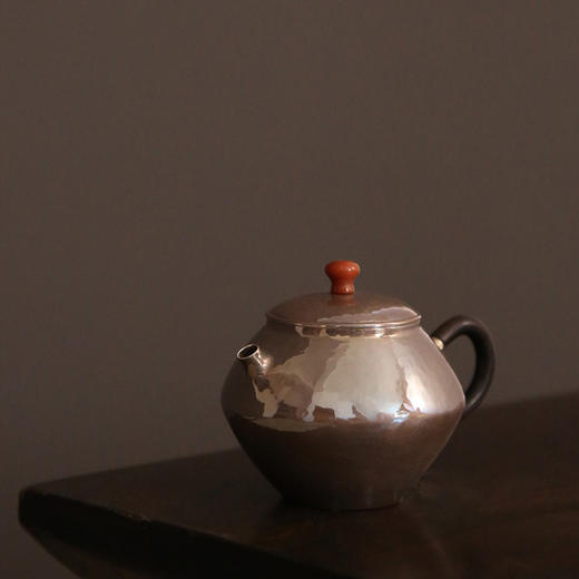 问鼎银壶腰线小短嘴泡茶壶 （缺货） 商品图1