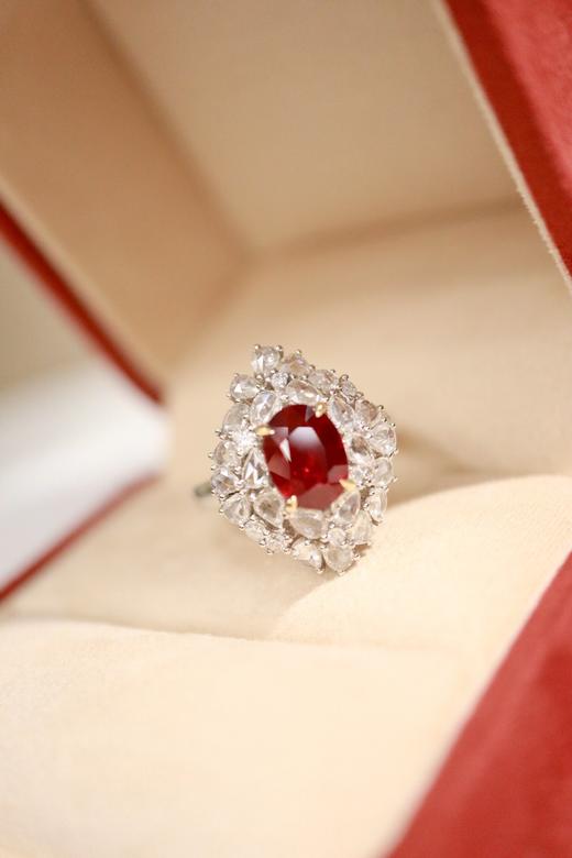 2.11ct 红宝石戒指 商品图4