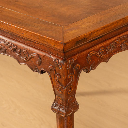 二十世纪 黄花梨螭龙纹霸王枨展腿方桌 商品图1