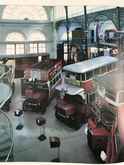 伦敦：城市揭秘 数百幅彩色插图 精装大16开 商品图9