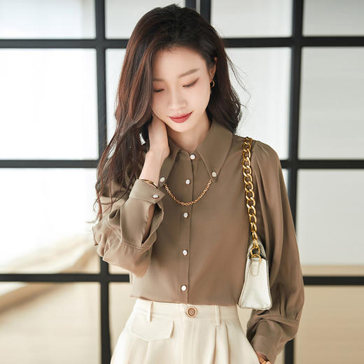 XZ-YS6208设计感杏黄色开衫长袖时尚衬衫女上衣夏季新款百搭通勤套裤 商品图3