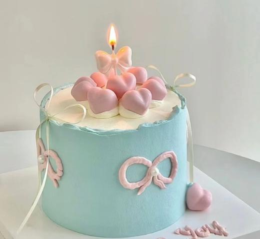 陷入心动薄荷蓝丝带蛋糕 商品图0