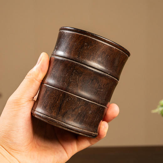 清 紫檀竹节工笔筒 商品图1