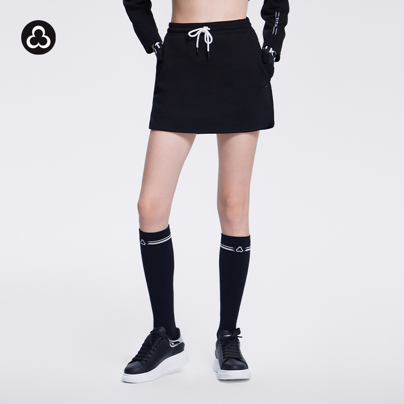 TITIKA 肌理感抽绳A字裙运动健身训练网球裙秋冬休闲半身裙短裙21169
