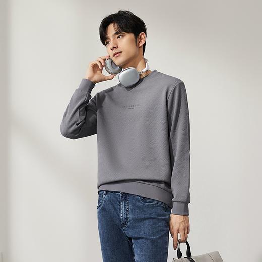 柒牌男装圆领卫衣男2024秋季新款空气层几何提花时尚休闲套头上衣	127W70150 商品图1
