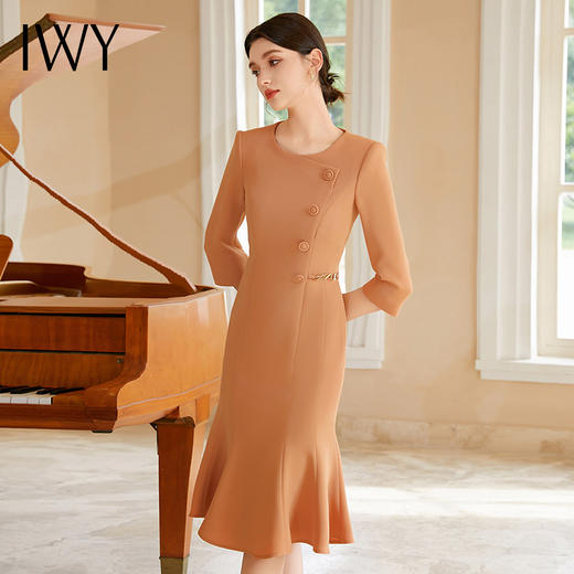 IWY/橘红色七分袖时尚高端圆领连衣裙女收腰显瘦包臀鱼尾裙职业裙Q1180 商品图2