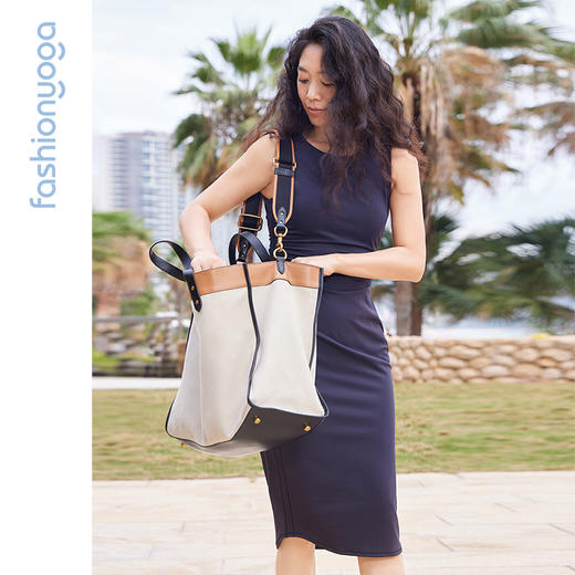 FC14521侧腰抽褶修身连衣裙 商品图3