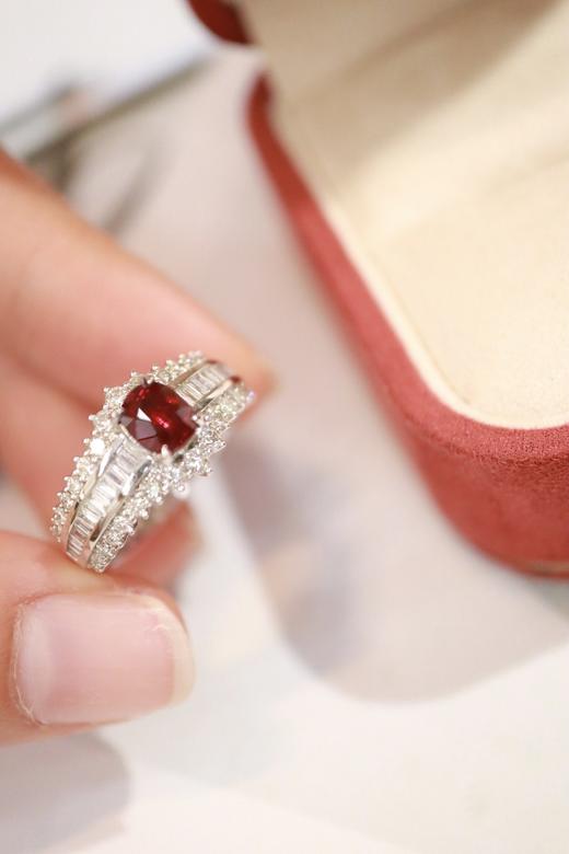 1.03ct 红宝石戒指 商品图4