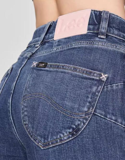 LEE新品美颜牛仔427标准高腰喇叭中蓝色女牛仔裤潮LWB246427203296 商品图4