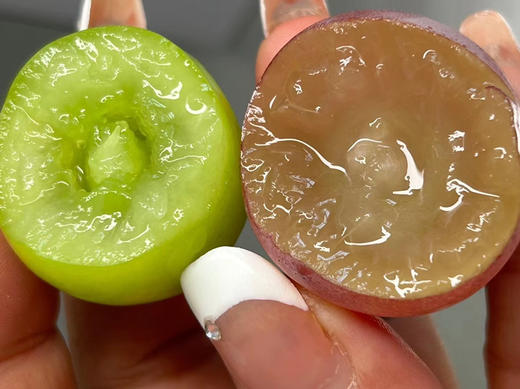 ✈️顺丰包邮到家！大连葡萄基地正宗晴王，妮娜皇后混合装，各一串，约4斤/箱 商品图1