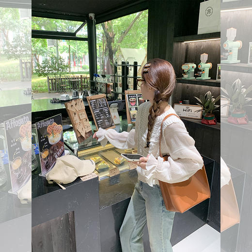 <曾小咸推荐>【温柔花边】毛织拼接雪纺袖子上衣 商品图2