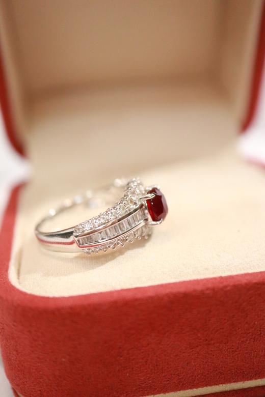 1.03ct 红宝石戒指 商品图6