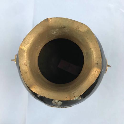 彩贝花卉烤漆黄铜双耳花瓶 商品图3