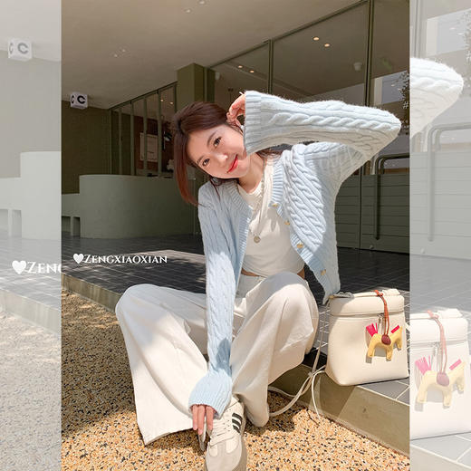 <曾小咸推荐>【心动响铃  】蓝色短款毛衣开衫 商品图2