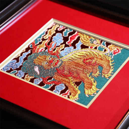 《吉狮已到》人类非遗 千年传承，皇家御制 ji致再现，人类非遗大师郭俊 宫廷织绣大师杨玉柱联袂创作 商品图5