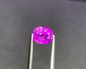 1.53ct 紫蓝宝裸石