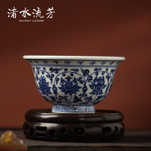 渚水流芳青花缠枝莲双狮戏球压手杯（缺货） 商品图0