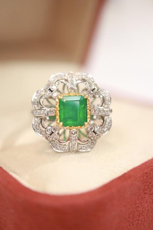 1.25ct 祖母绿戒指 商品图3