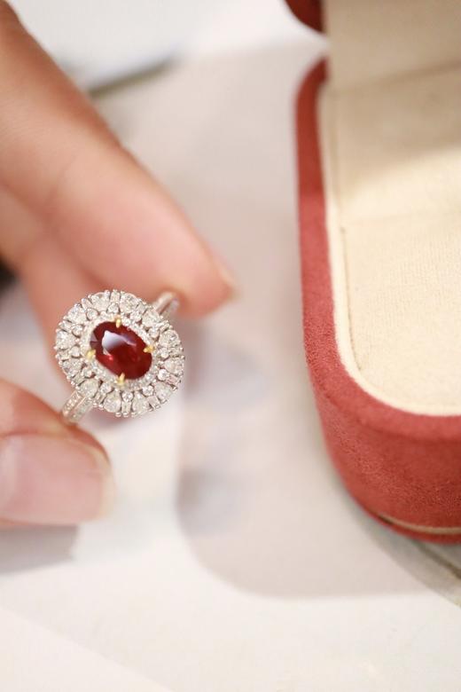 1.02ct 红宝石戒指 商品图3