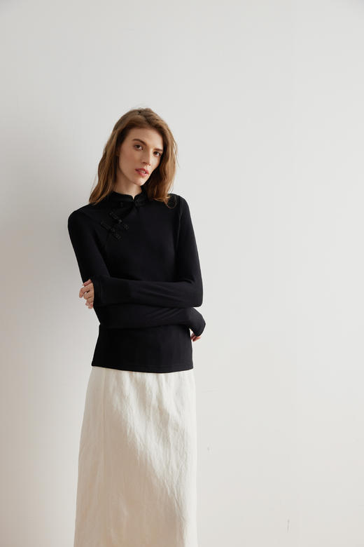 COCO ZONE 新中式国风盘扣立领打底衫百搭长袖上衣24C10355 商品图2