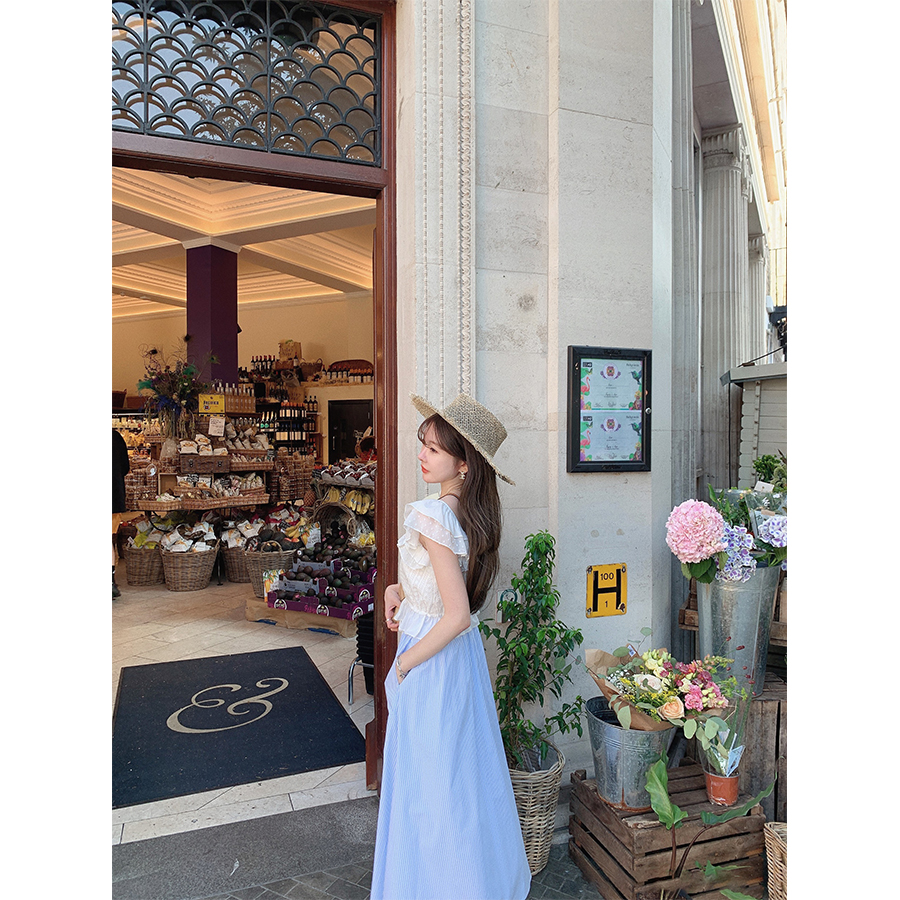 金蘑菇菇  小苍兰 /设计感短款收腰衬衫+半裙