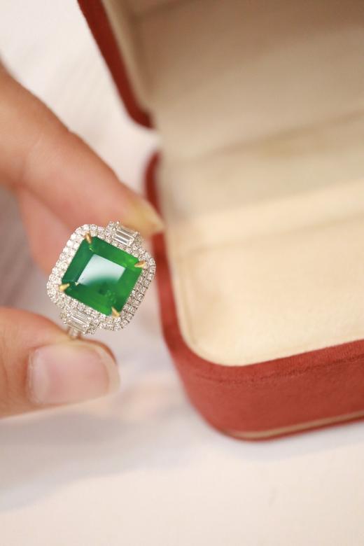 4.53ct 祖母绿戒指吊坠 商品图6