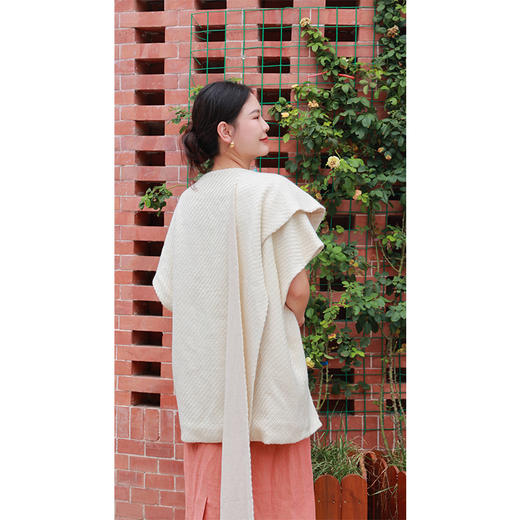 【线上专属】遇见敦煌-流苏披肩（24805920Y-胡杨白） 商品图1