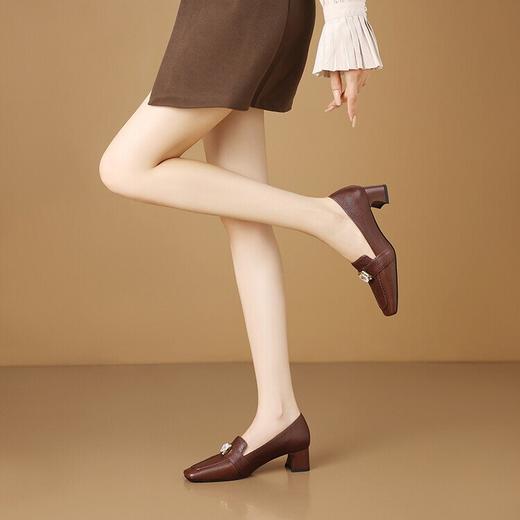 【预售5天】方头粗跟乐福鞋女2024春秋新款复古女款单鞋时尚深口英伦风HY&H3490 商品图4