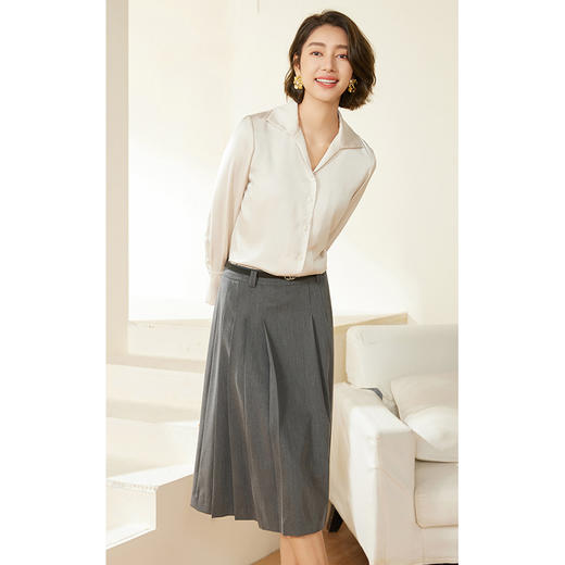 乔万尼白色衬衫通勤百搭显瘦高级感复古设计EM3C455 商品图2