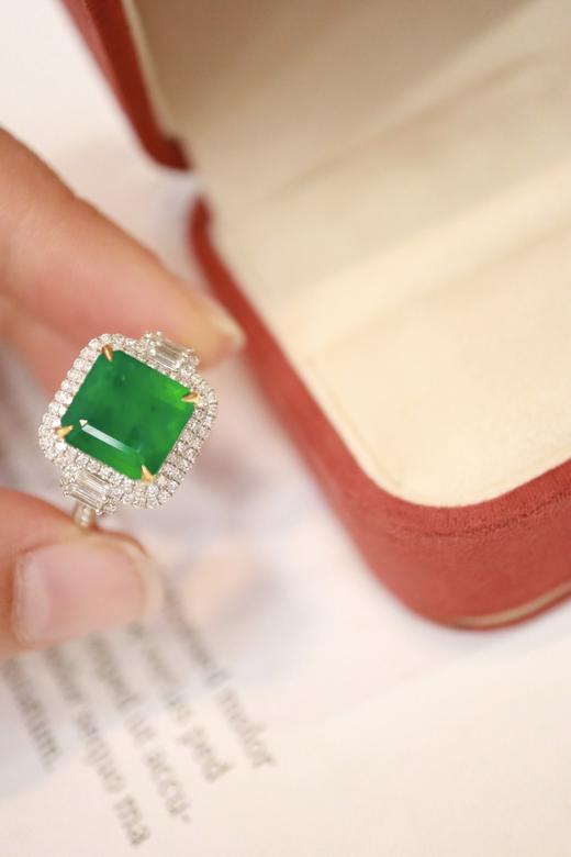 4.53ct 祖母绿戒指吊坠 商品图4