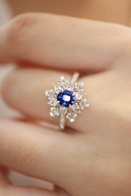 0.57ct 蓝宝石戒指 商品图5