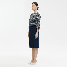 戴布拉芬上衣L27C101