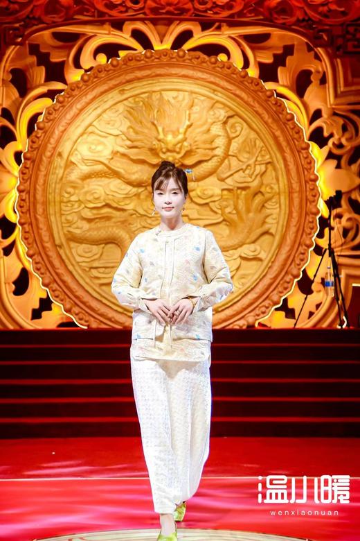 玄羽-半裙(24806956Y-明月珰) 商品图0