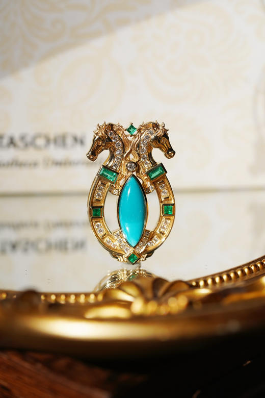 【喆】【show biz】祖母绿睡美人双马吊坠 商品图0