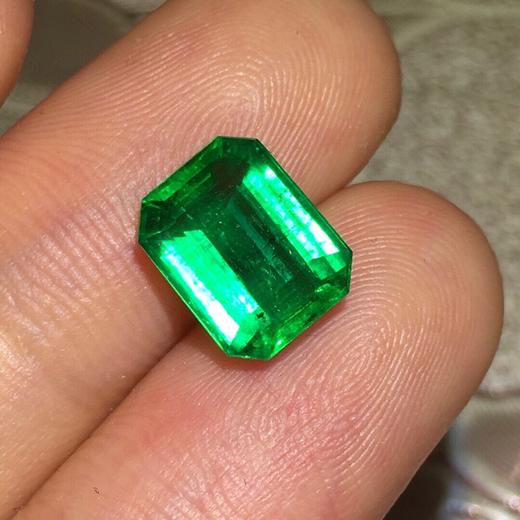3.11ct 祖母绿裸石 商品图6