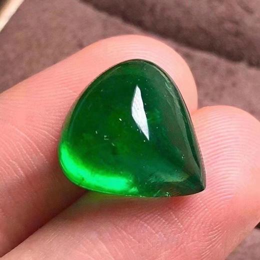 10.08ct 祖母绿裸石 商品图5