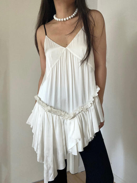 TU｜C02SS23-TP07- 褶皱吊带上衣【白WT00 / 黑BK00】 商品图0