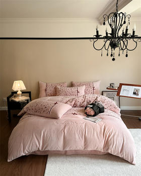 顶柔法式拼接慕丝牛奶绒四件套