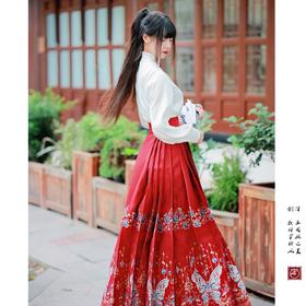 【蝶恋花·春趣】马面裙织金妆花改良国风新中式蝶戏花马面套装