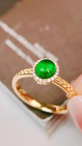 0.74ct 祖母绿戒指
