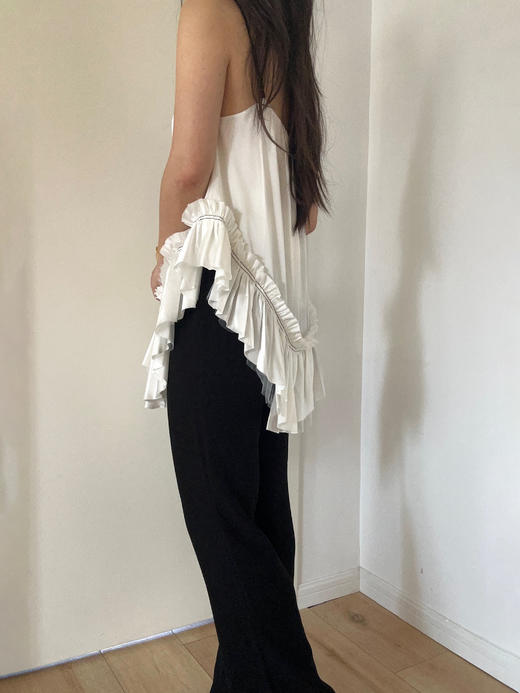 TU｜C02SS23-TP07- 褶皱吊带上衣【白WT00 / 黑BK00】 商品图3